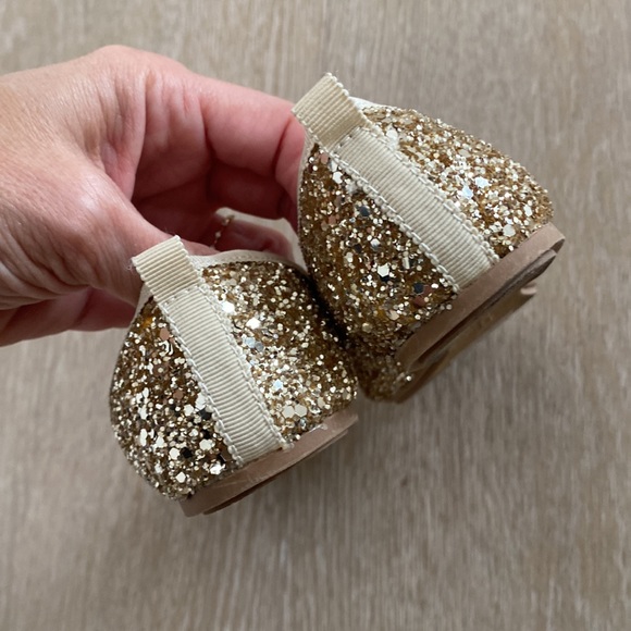 Crewcuts gold glitter ballet flats, Girls size 11 - Picture 5 of 7